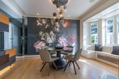 Informal Dining