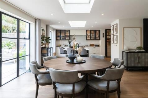 Kitchen/Dining