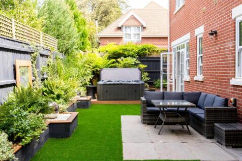 Outdoor Living