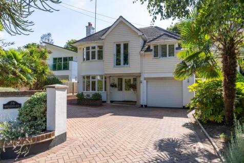 26 Brownsea View Avenue