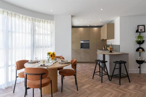Show Home - Kitchen/Dining