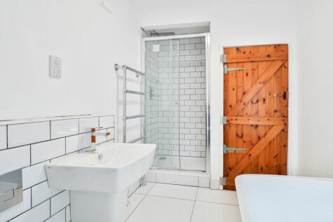 Bathroom 2 II