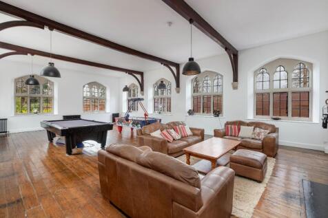 Entertainment room