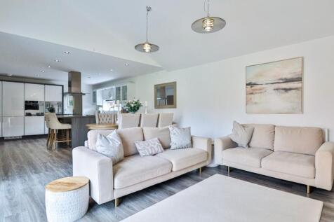 Kitchen/Dining/Family Room