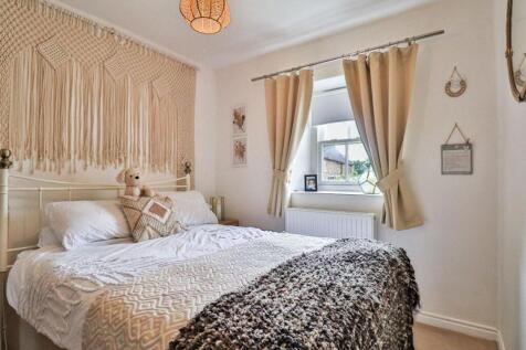 Bedroom 1 II