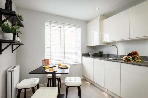 Eat breakfast in the kitchen