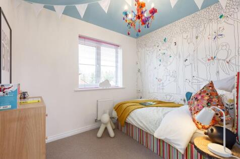 Ideal for your little one or your own home office