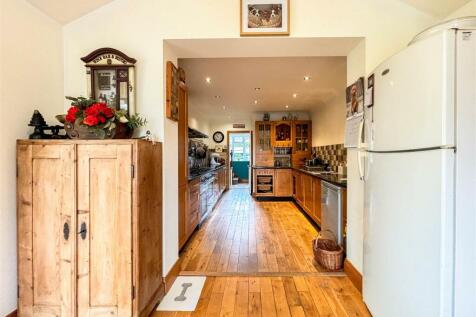 Breakfast Room/Dining Room