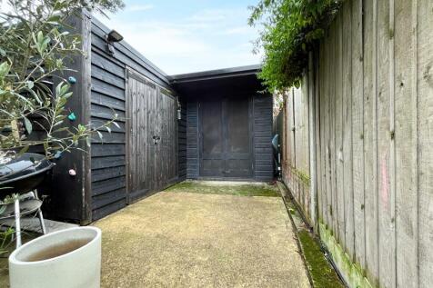garden shed