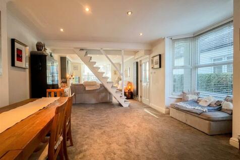 Lounge/Diner