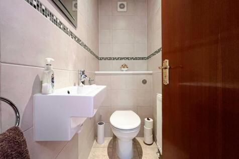 cloak room