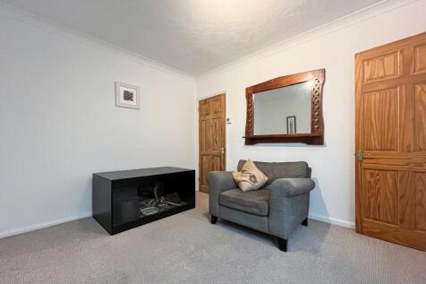 dining /lounge