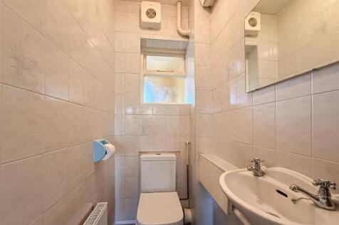 cloak room