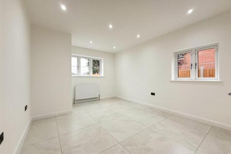 reception room/bedroom