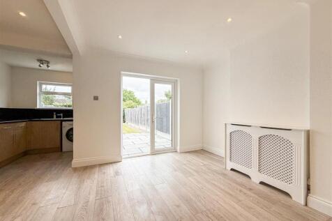 kitchen /dining