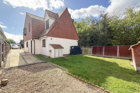 back/ garden