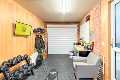 garage