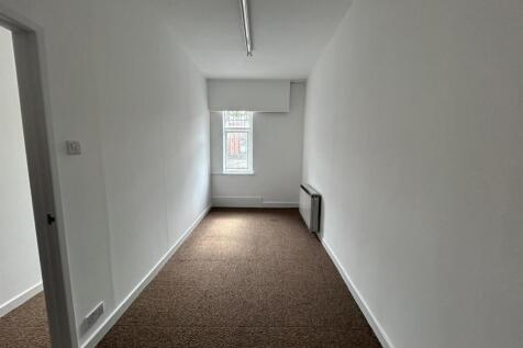 Office T202504231124.jpg