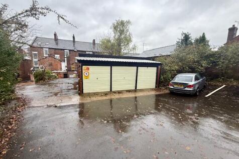 Garages T202511171239.jpg