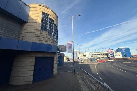 Front Toward Goodison T202511241159.jpg