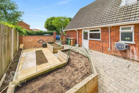 Property Image 32