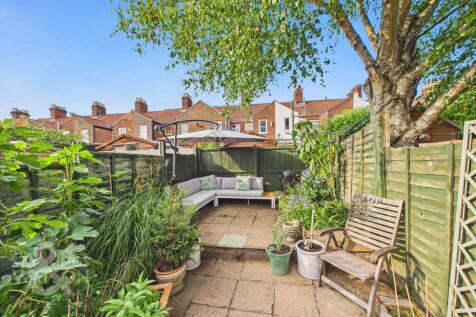 Property Image 16