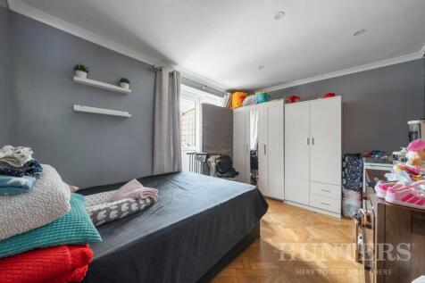 22 Russell Road N15 5LS-1.jpg