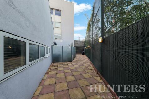 Property Image 16