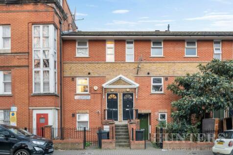 Flat 1, Elliot Court N15 4UD-1.jpg