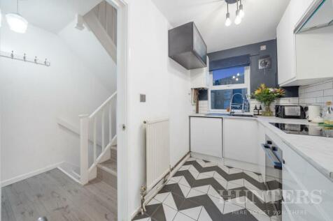 Flat 1, Elliot Court N15 4UD-4.jpg
