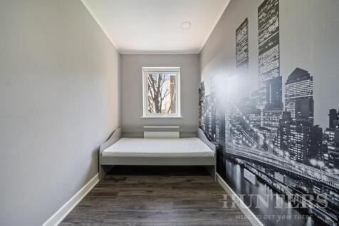 7 Morland Place N15 5EJ-3.jpg