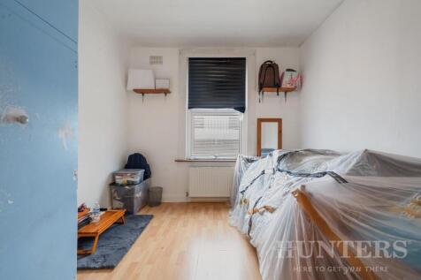 75 Springfield Road N15 4AY-4.jpg