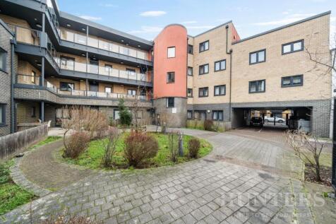 Flat 25, Joshua Court N15 4FR-12.jpg