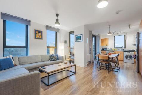 72 Isobel Place N15 4FP-6.jpg
