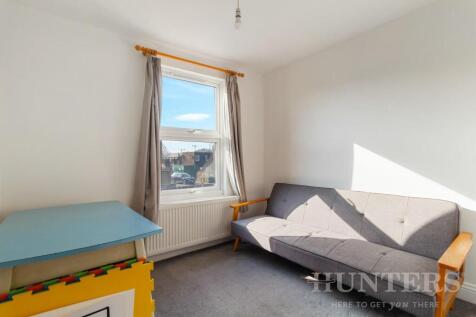 219 West Green Road N15 5EA-5.jpg