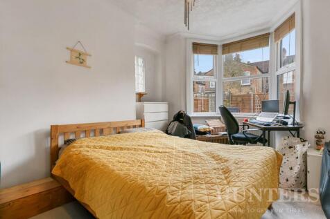 37A Fairbourne Road N17 6TP-8.jpg
