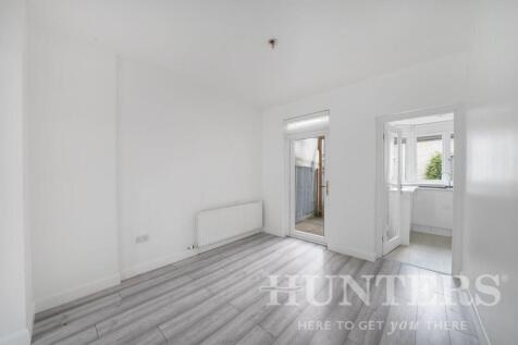 99 Peabody Cottages, Lordship Lane - ubKXAWZjeyuvY