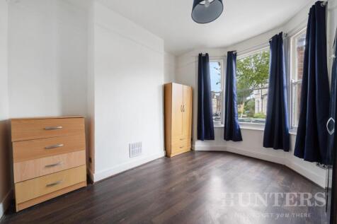61 Fairbourne Road N17 6TP-1.jpg