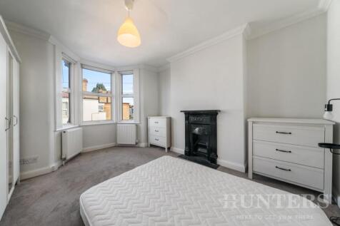 47B Antill Road N15 4AR-6.jpg