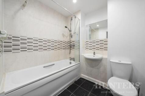 Flat 27, Coppermill Heights N17 9FG-6.jpg