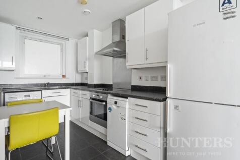 Flat 27, Coppermill Heights N17 9FG-8.jpg