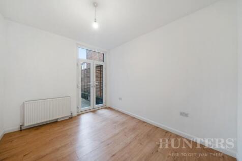 45A Hanover Road N15 4DL-2.jpg