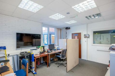 A1 Harris Business Park-12.jpg