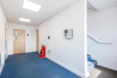 Unit 6, Crab Apple Court-10.jpg