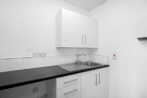 Unit 6, Crab Apple Court-12.jpg