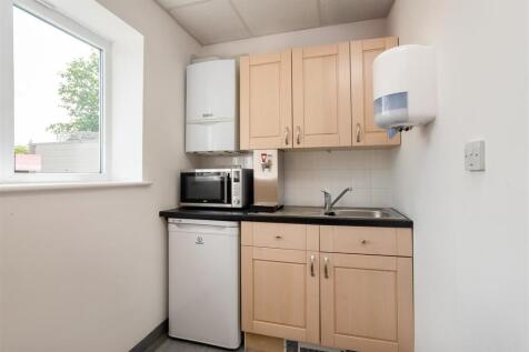 3 Barford Exchange 1712-9.jpg
