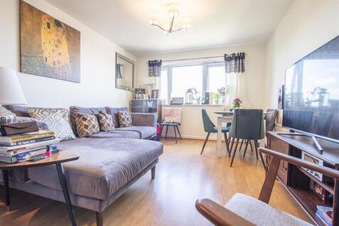 living room 3.jpg