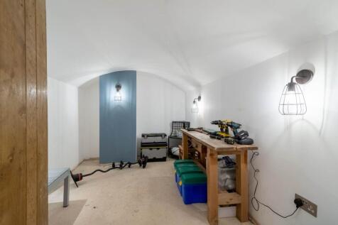 Property Image 48