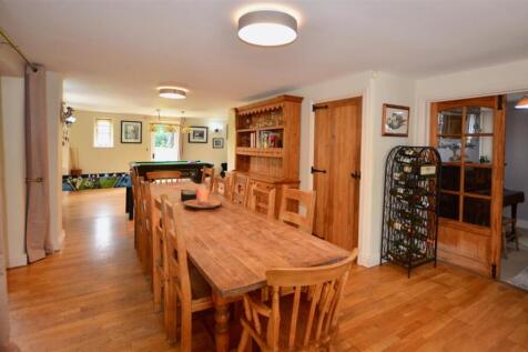 Dining/Family Room