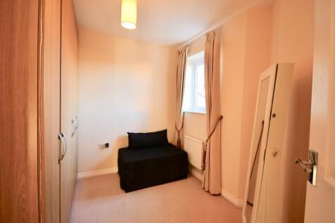 Bedroom / dressing room